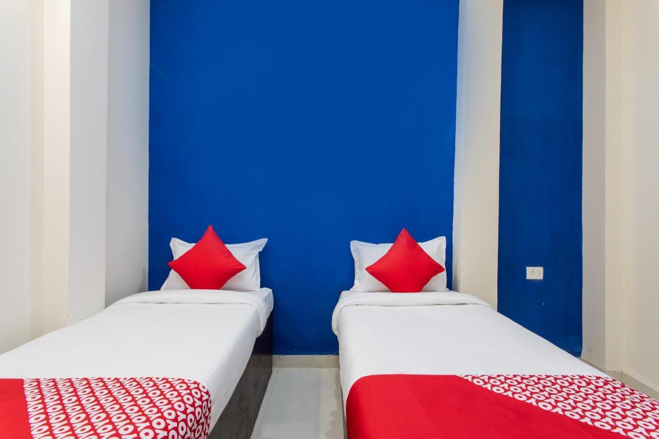 Oyo 27862 Hotel Brooklyn Indore Extérieur photo