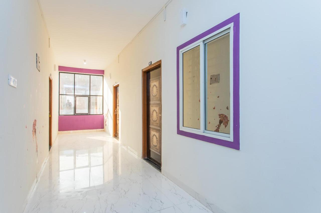 Oyo 27862 Hotel Brooklyn Indore Extérieur photo